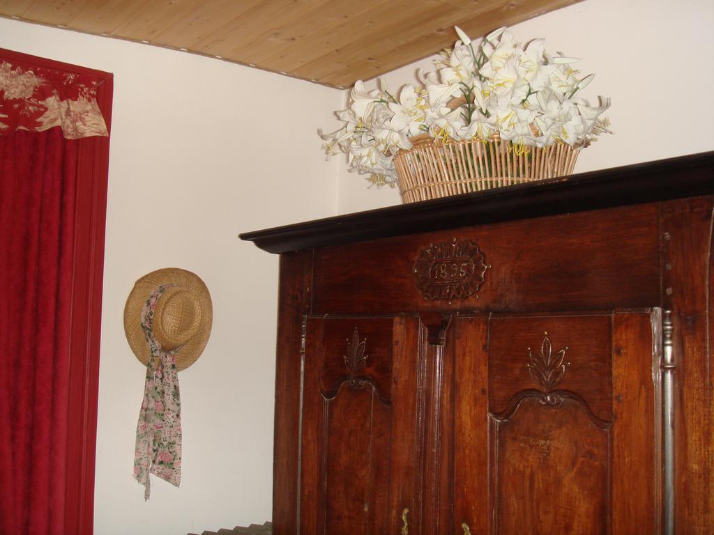 Hôtel La Maison De Justine à Murat  Extérieur photo