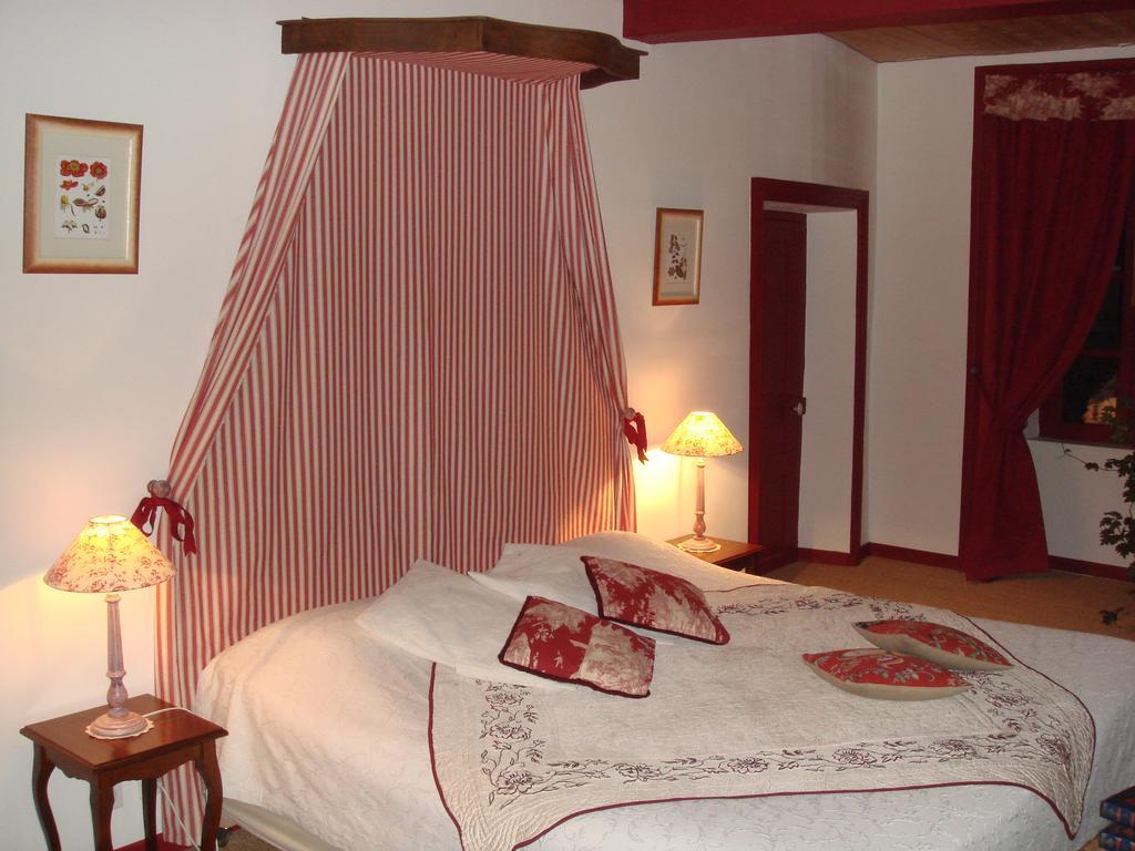 Hôtel La Maison De Justine à Murat  Extérieur photo